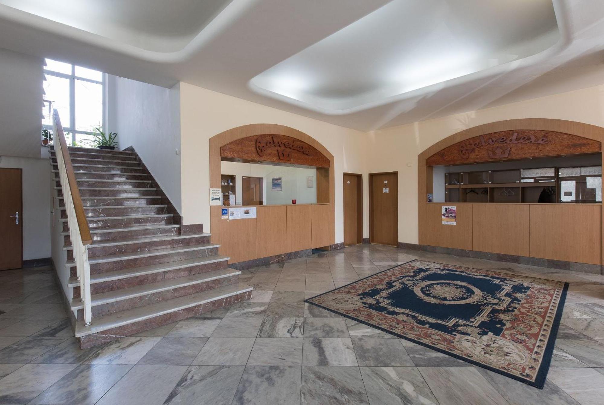 Hotel Belvedere Пршибрам Экстерьер фото